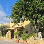 Alba D'amore & Hotel Lampedusa
