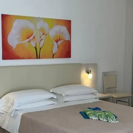فندق Alba D'amore & 3*