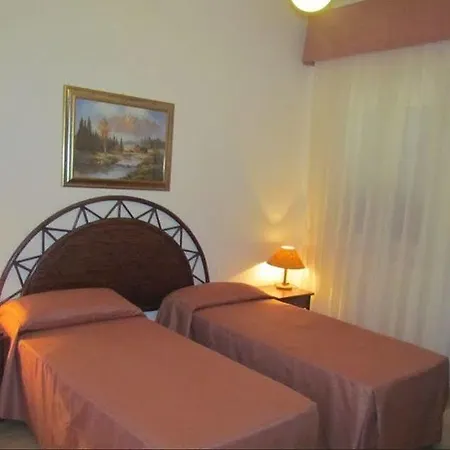 Alba D'amore & فندق لامبيدوزا
